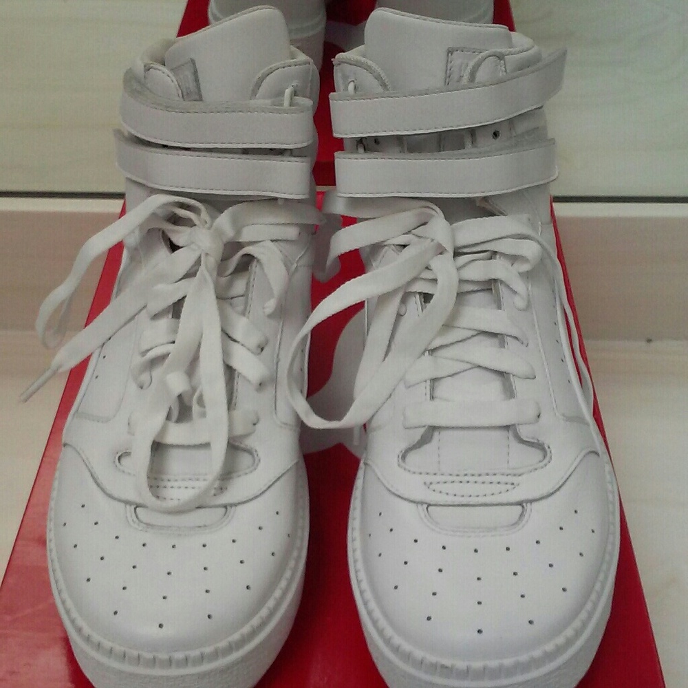 PUMA Trace STMT Sneakers